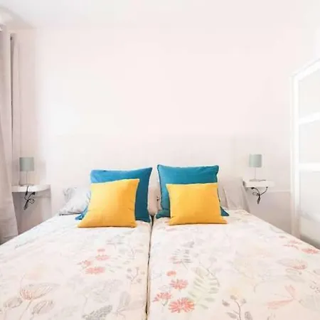 Puerto Del Carmen Sleeps 6 Wifi Apartamento